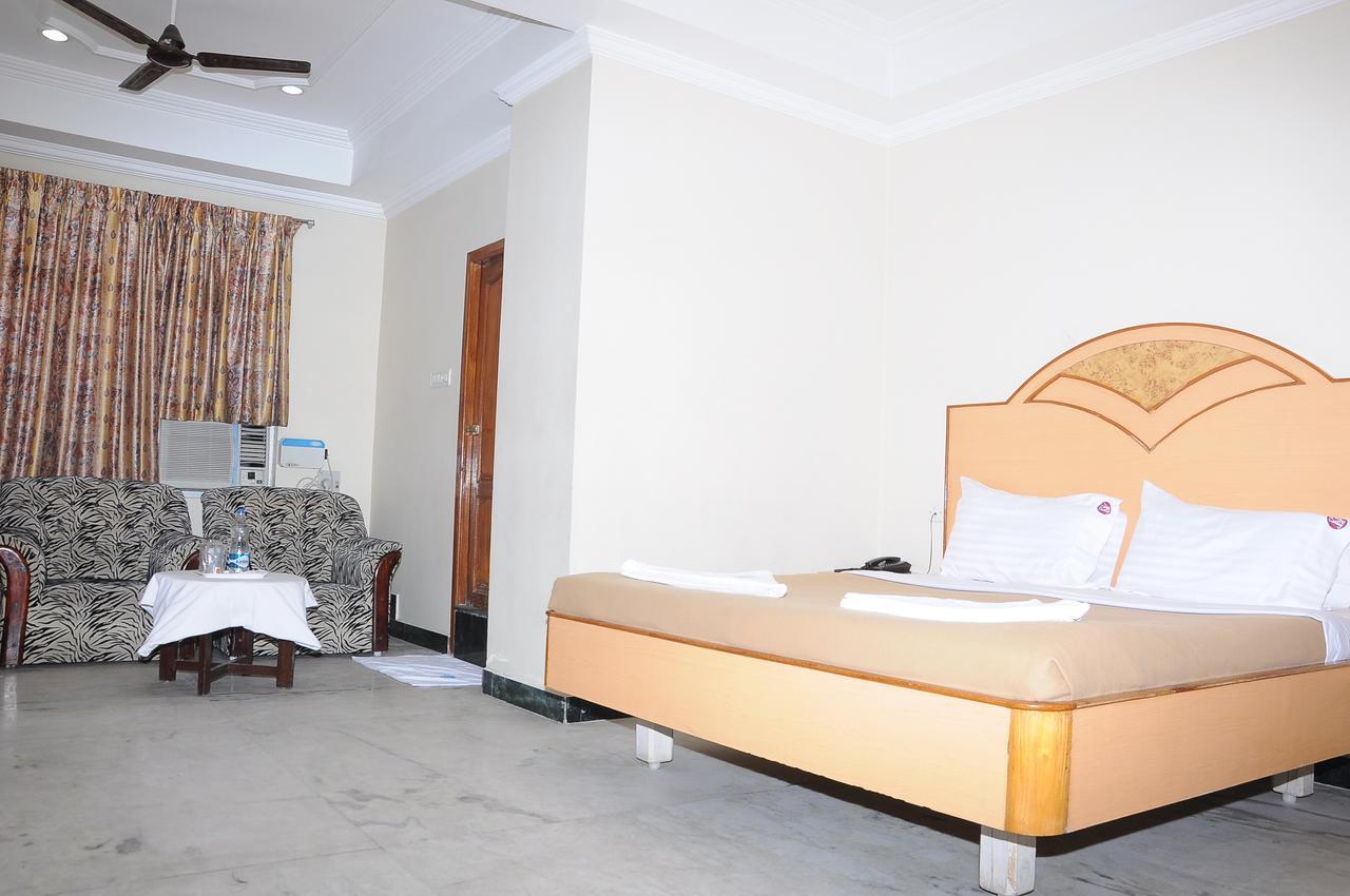 Hotel Annamalai Tiruchirappalli Exterior photo
